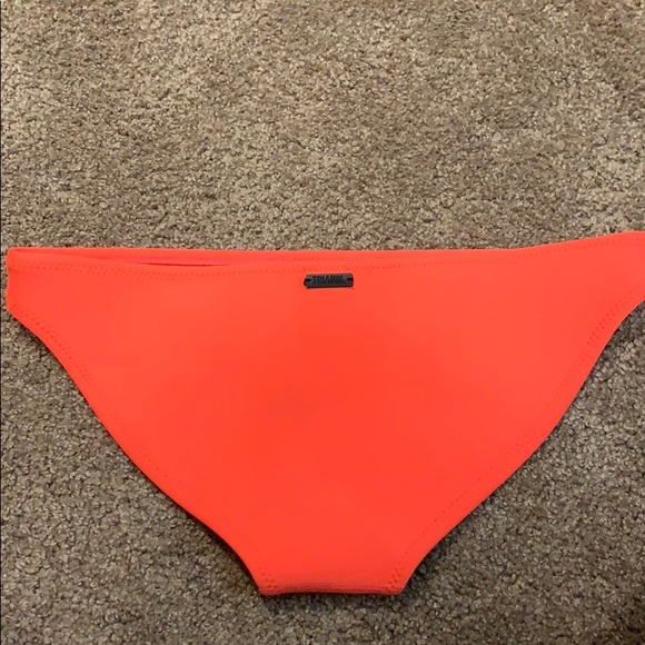 ✔️super cute triangl bikini - Picture 4 of 7